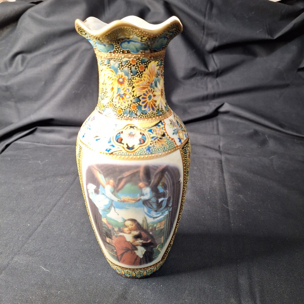 Vintage Satsuma Style Moriage Vase Madonna and Child Angels Gold Gilt Floral 8.5